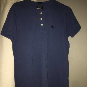 Abercrombie and Fitch men’s Henley T shirt